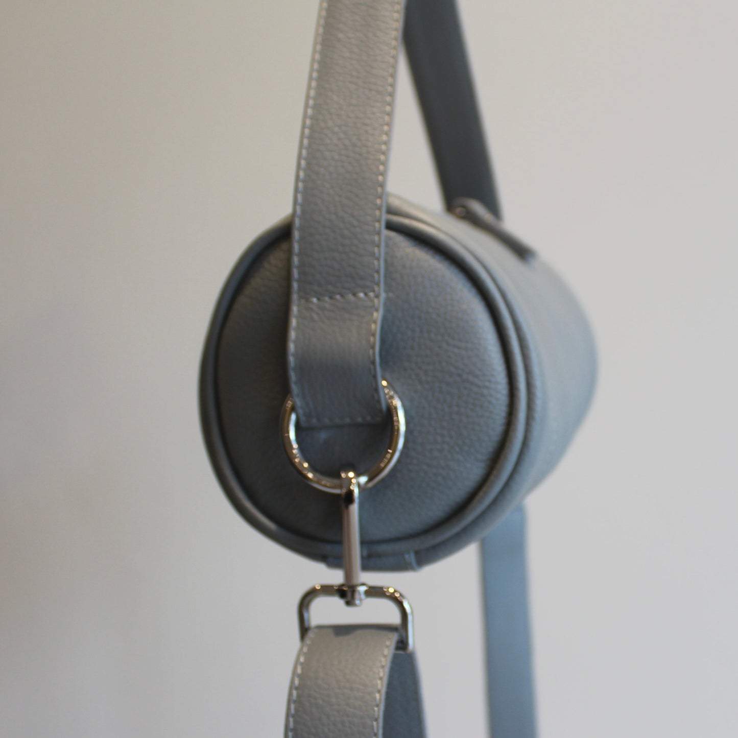 CARTERA DUFFLE GRAY