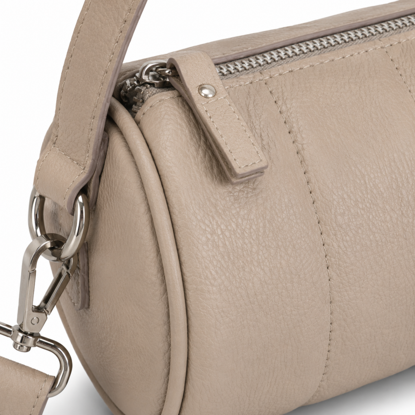 CARTERA DUFFLE NUDE