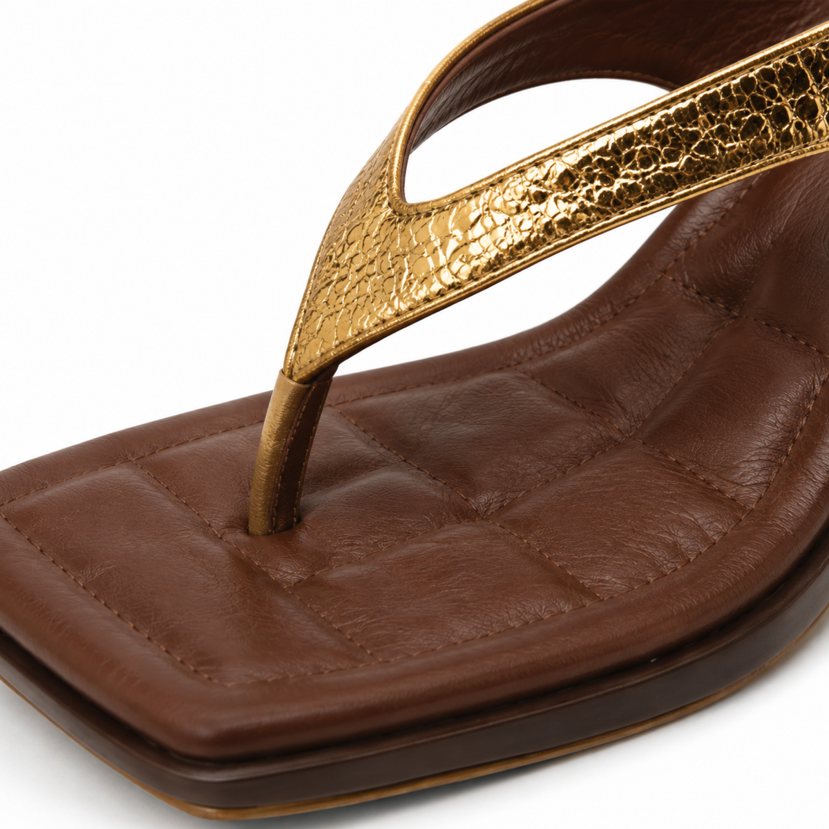 OCASIA GOLD CUADRADA