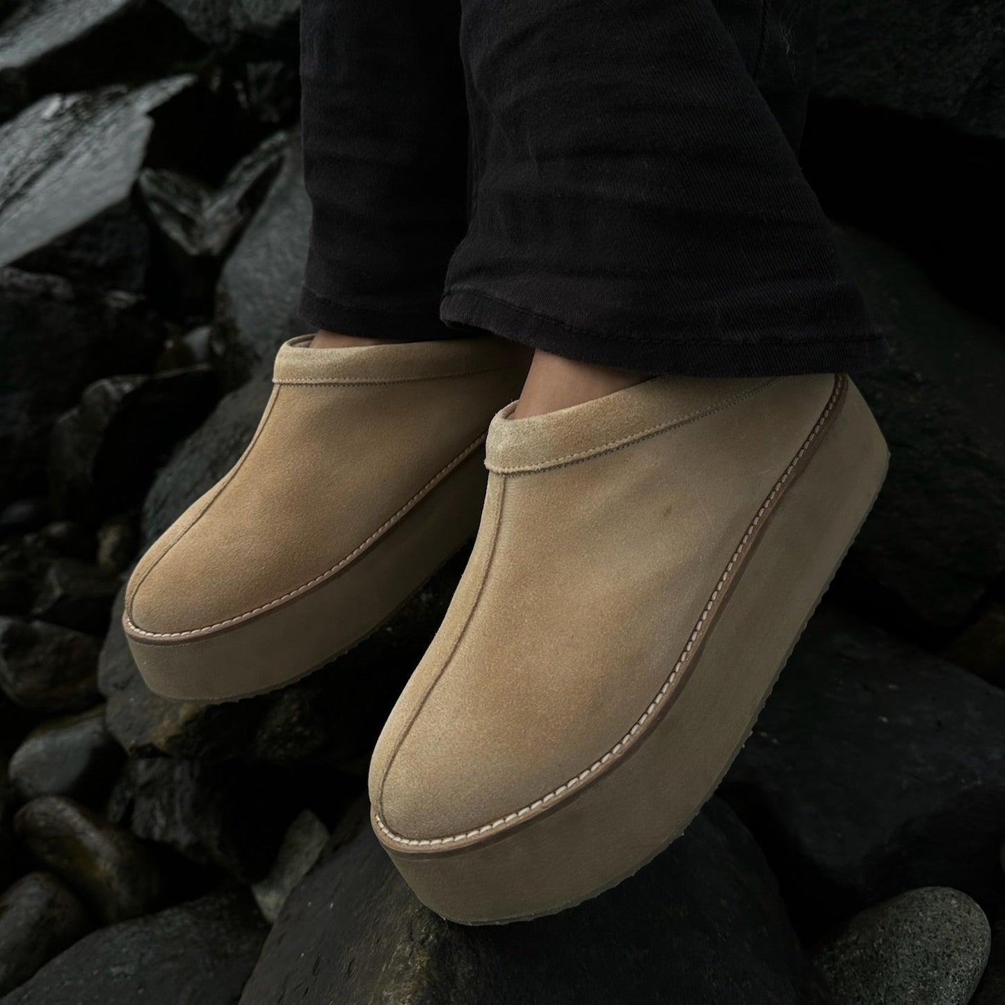 SLIPPERS