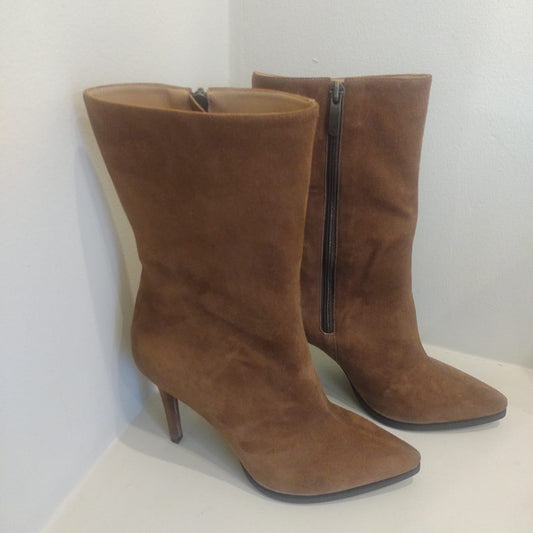 BOTIN  MOCA